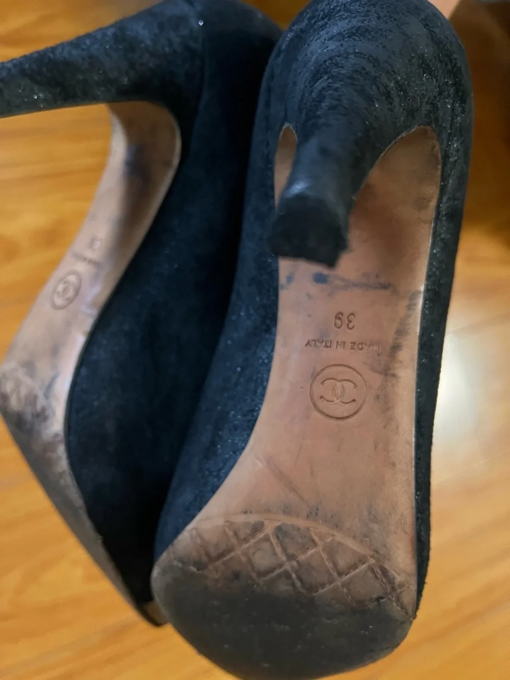 CHANEL Black Pointed Toe Suede and Leather Pumps - Picture 5 of 5